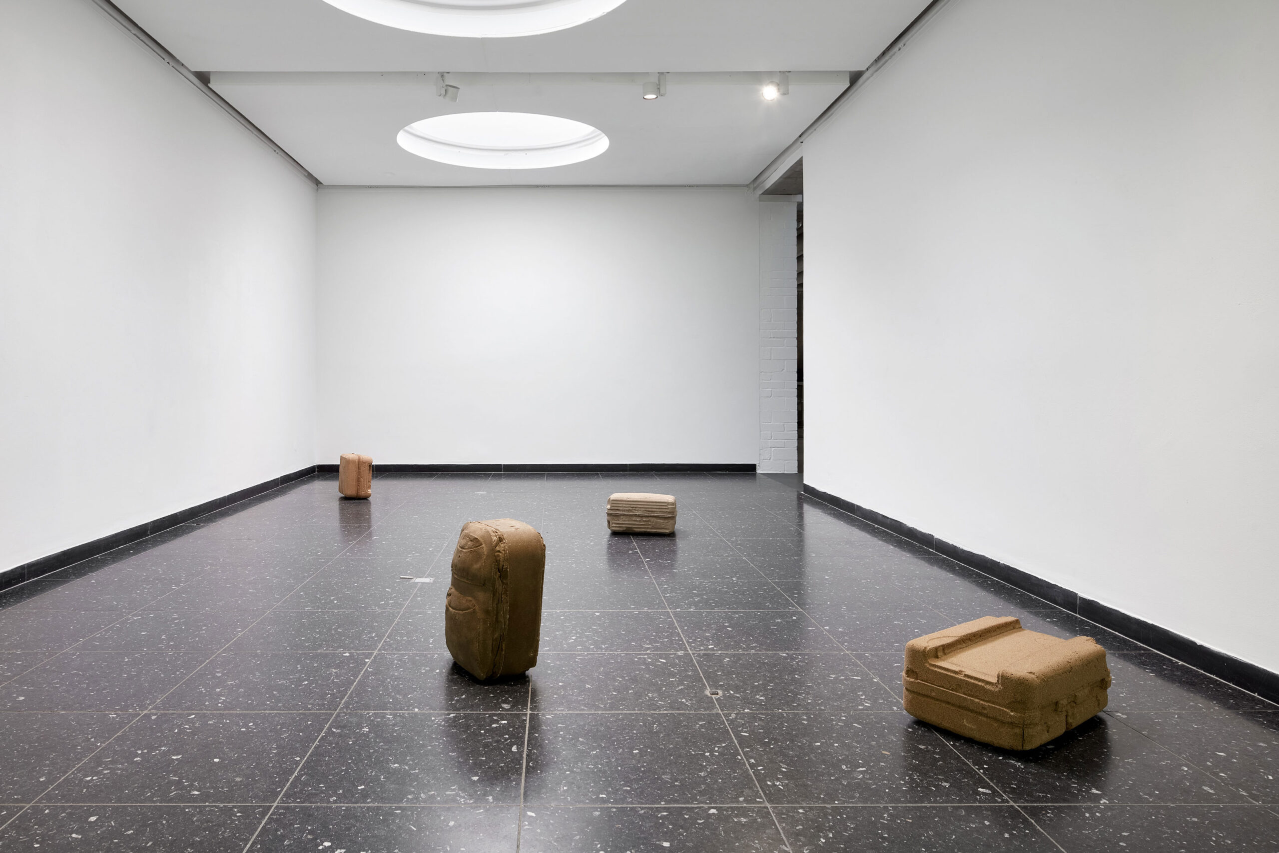 Jeewi-Lee-Sexauer-Gallery