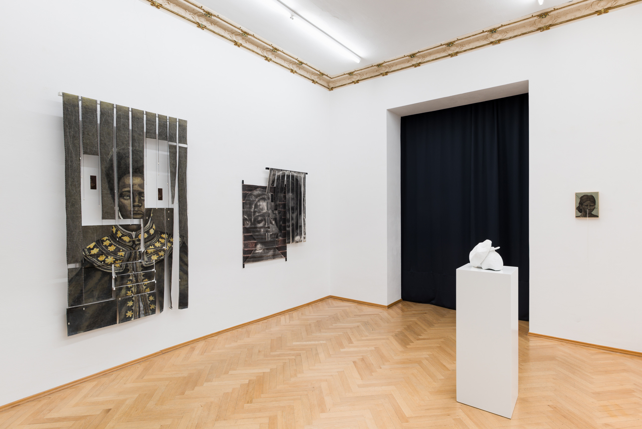 Dior_Thiam_Sexauer_Gallery_Showroom